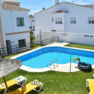 https://apartamentos-luna-de-nerja.1costadelsol.com